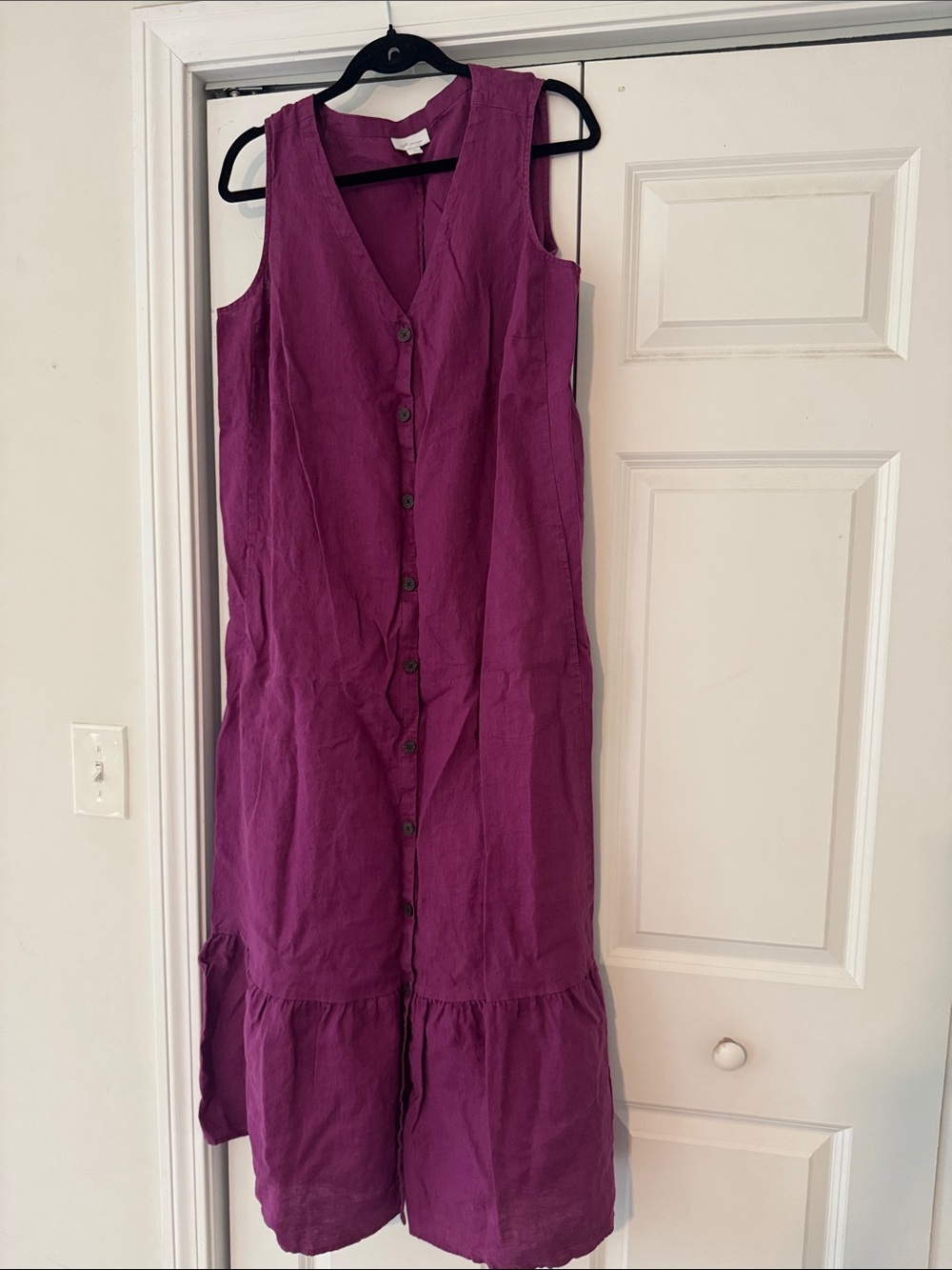 J. Jill Sleeveless Button-Front Midi Dress in Plum